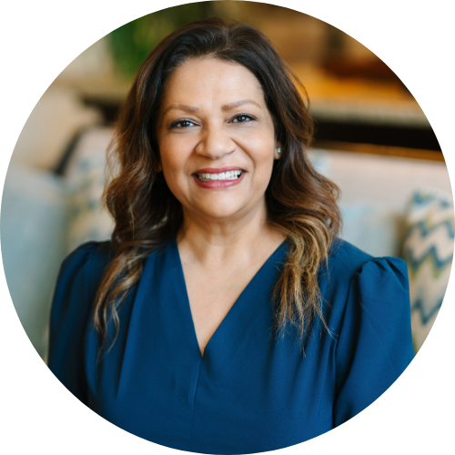 HEADSHOT-Cindy-LaFave