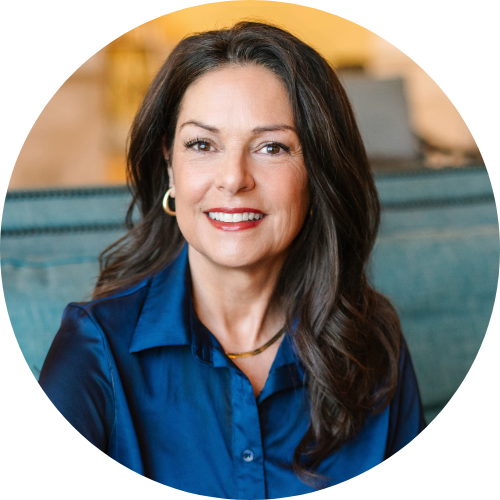 HEADSHOT-Laura-G-2026