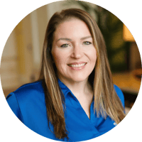 HEADSHOT-Sara-Haynes